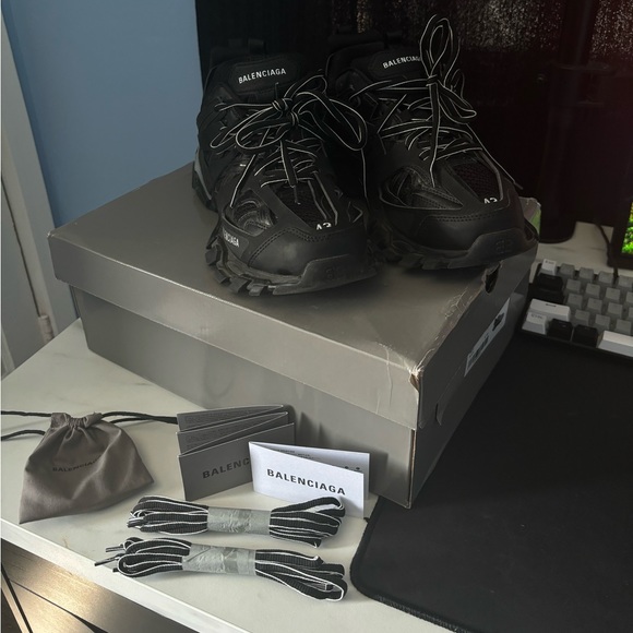 Balenciaga Track LED - Picture 1 of 2